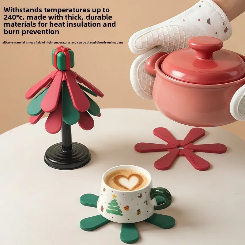 Christmas Tree Heat-resistant Pot Mathousehold Tea Cup Mat Foldable Partition for Convenient Storage Also A Phone Holder - Image 1
